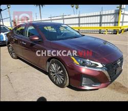 نيسان ألتيما